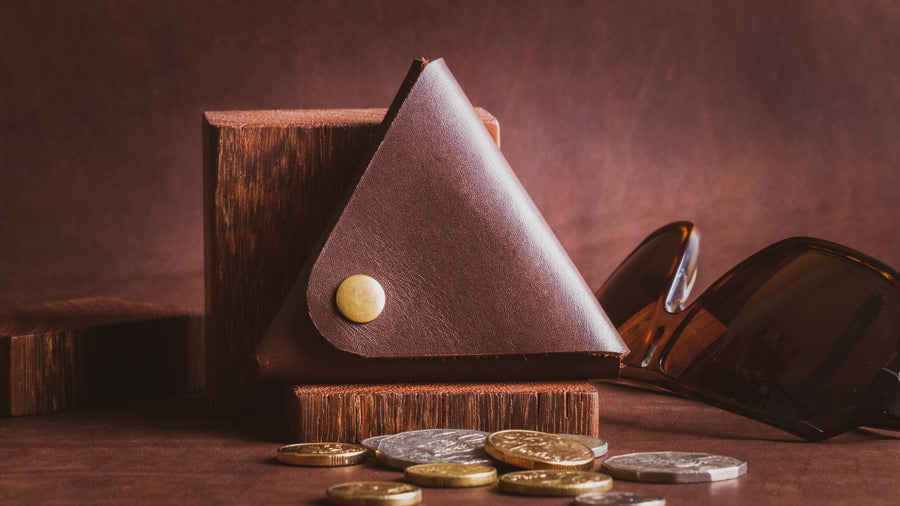 Home:Slice Coin Case | Brown - The Office of Minor Details